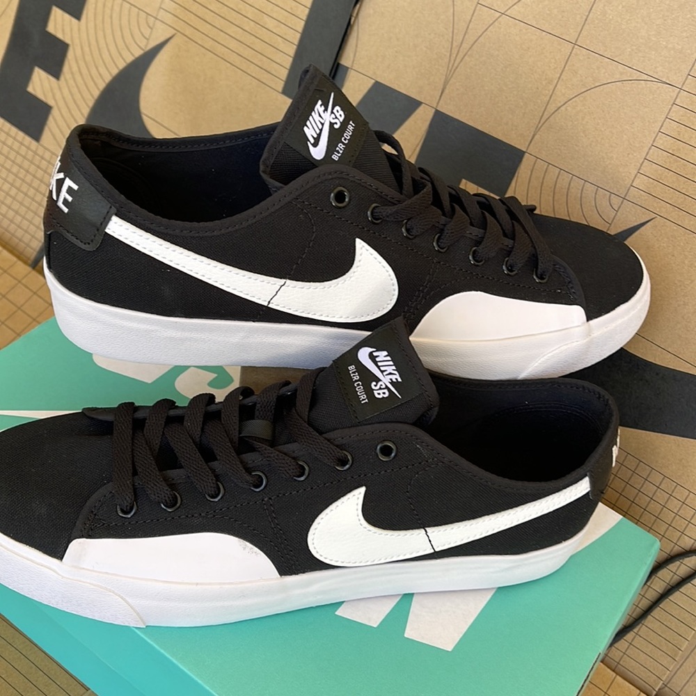 Nike SB Blazer Court Black/White-Black Men’s sneakers - Picture 11 of 16